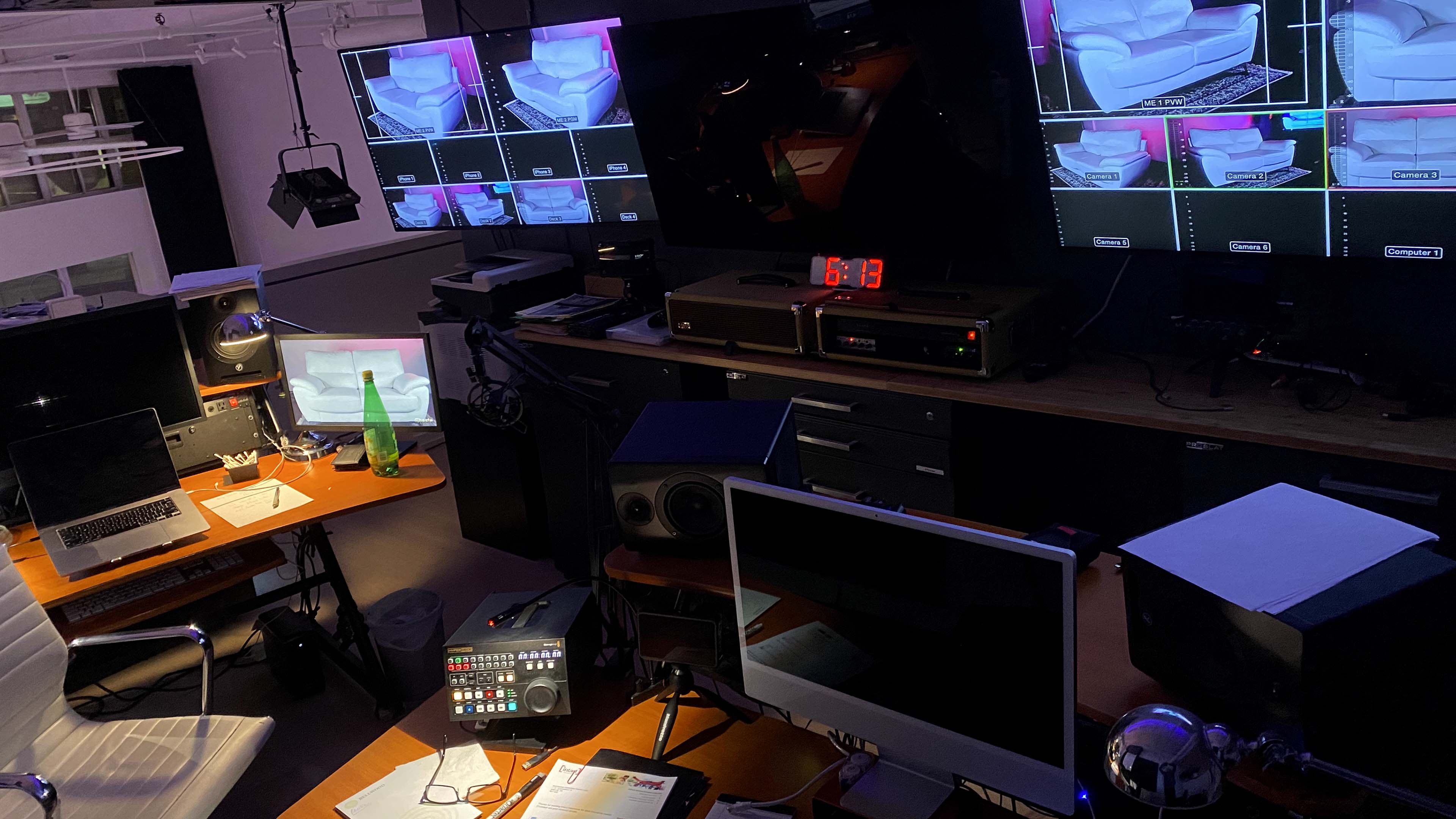 Pure 4k Video Broadcast Booth